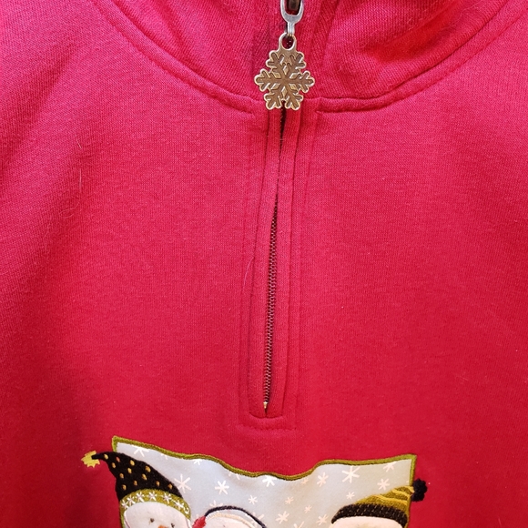 Women's 2x Christmas quarter zip sweatshirt. (C1 - Picture 3 of 5